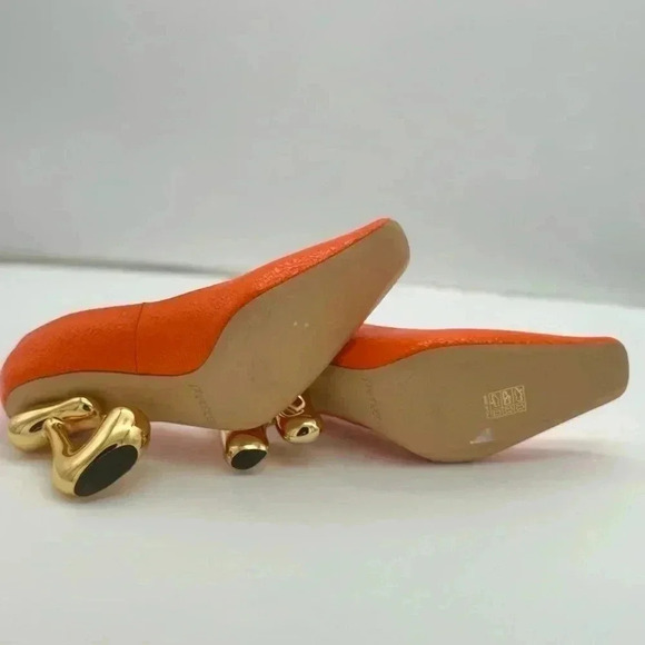 New, JW BUBBLE HEEL LEATHER PUMPS Orange Color Size 38 - Picture 3 of 16